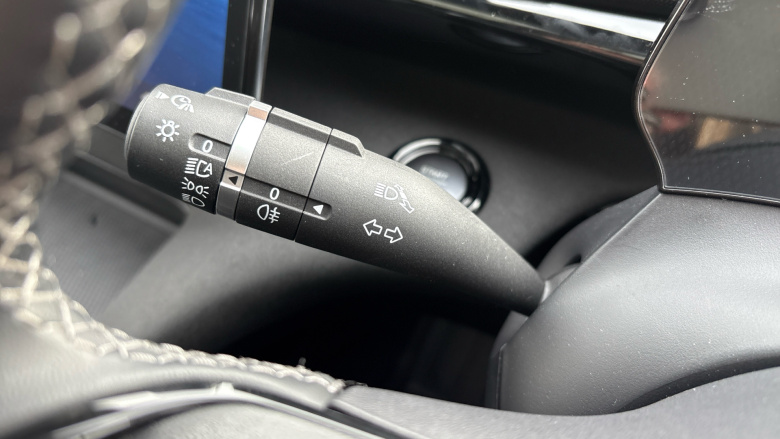 BYD Dolphin 150kW Design 60.4kWh 5dr Auto Electric Hatchback